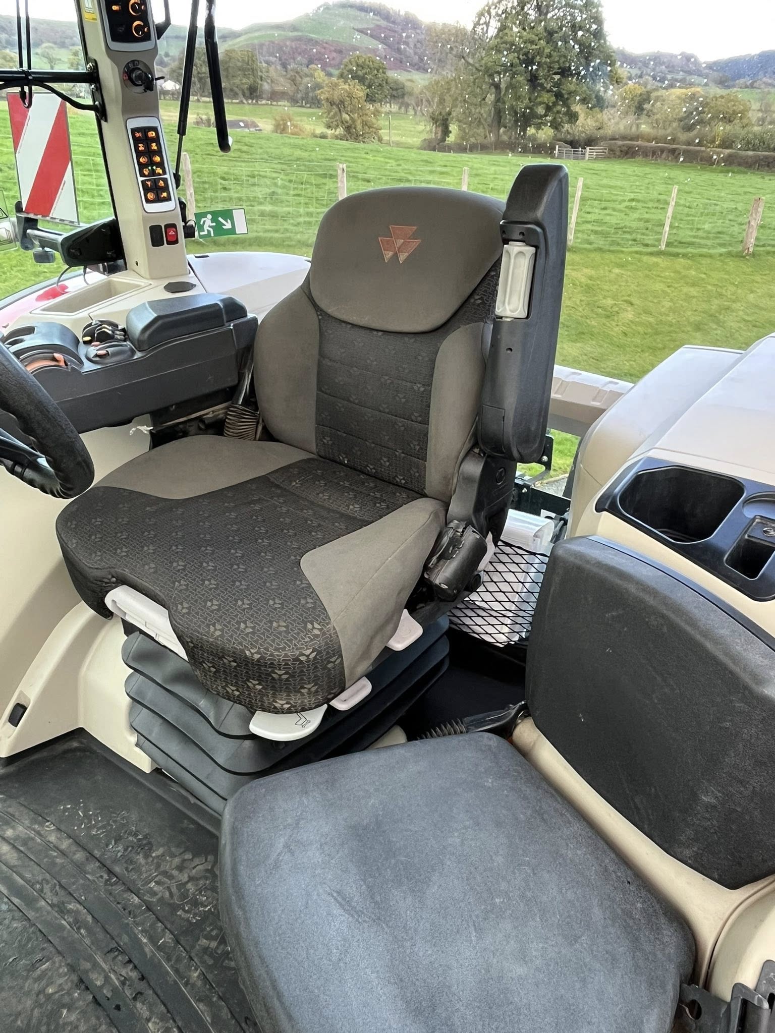 571207346_1226640925938836_3784067026994043859_n