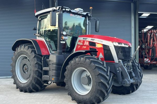 Massey Ferguson 8S.305