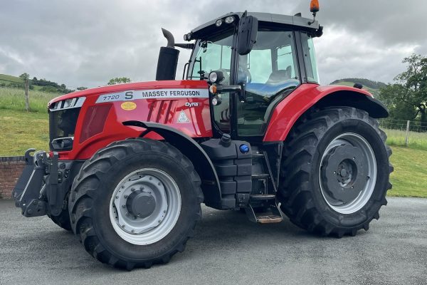 Massey Ferguson 7720S